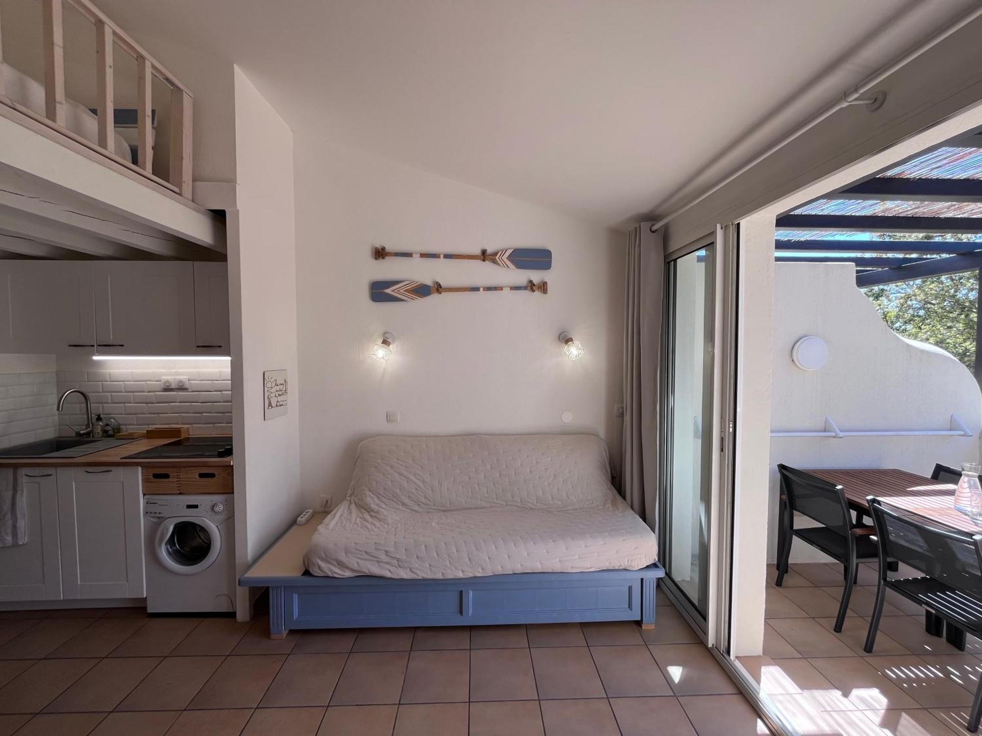 Charmant Appartement Village Restanques De Saint Tropez Grimaud Eksteriør bilde